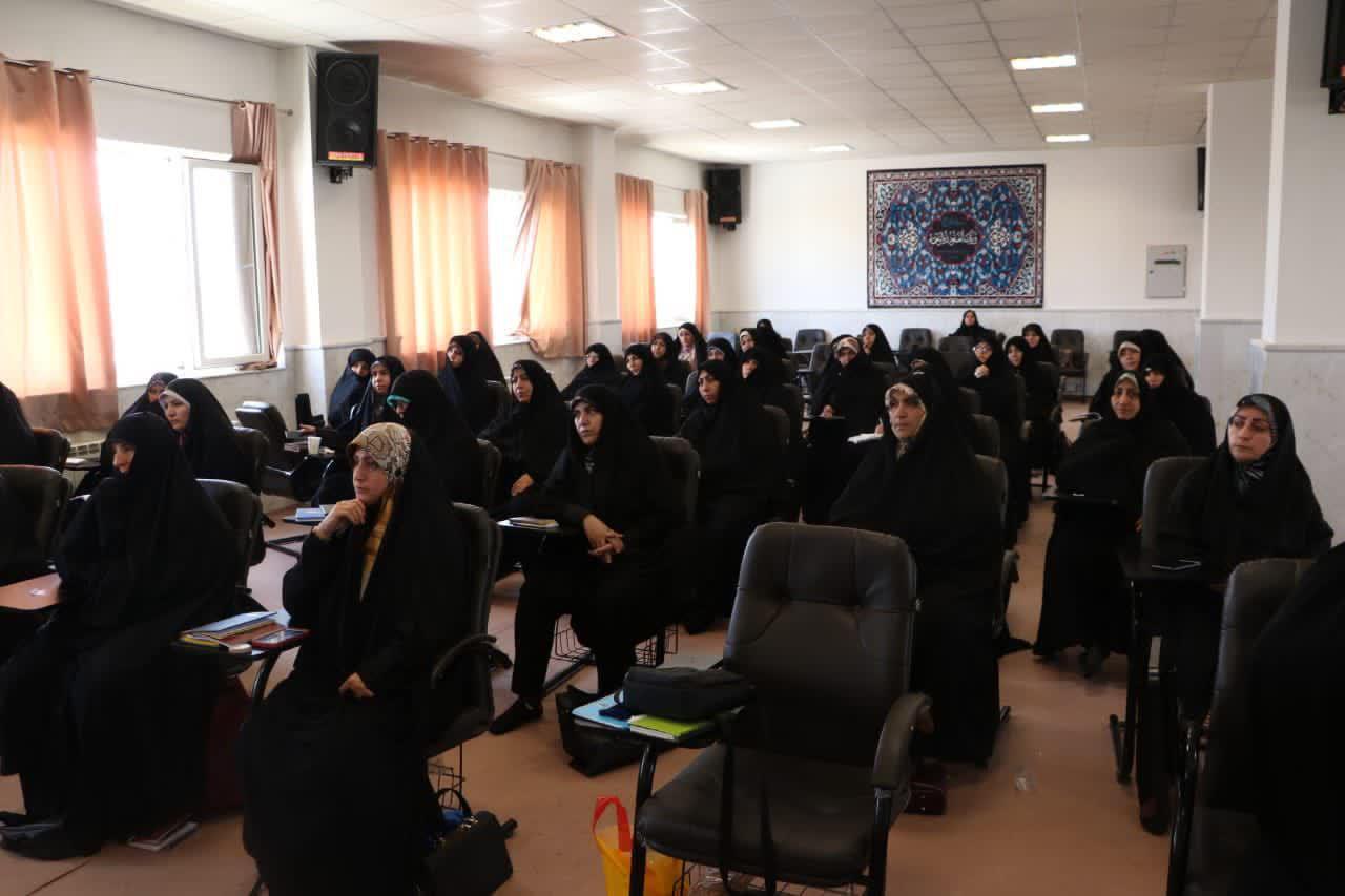 برگزاری دوره توانمندسازی مداحان در زنجان برگزاری دوره توانمندسازی مداحان در زنجان