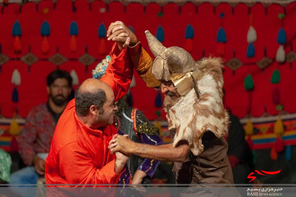 درخشش هنرمندان کهگیلویه وبویراحمد در جشنواره تئاتر خلیج فارس