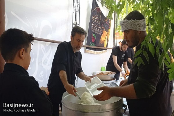 نذرواره ۷۲ خوان احسان حسینی تبلور عینی فرهنگ دفاع مقدس است