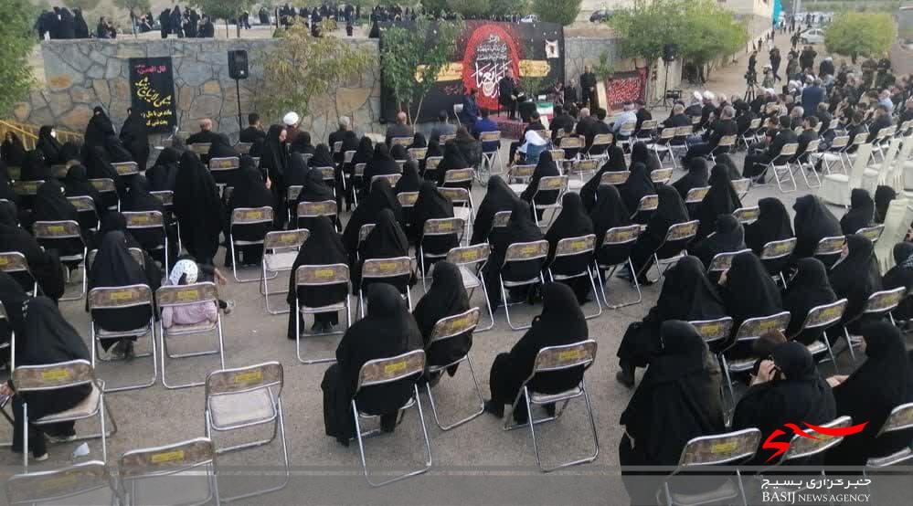 شهدا و رزمندگان اسلام سیره امام حسین (ع) را در عمل پیاده کردند شهدا و رزمندگان اسلام سیره امام حسین (ع) را در عمل پیاده کردند