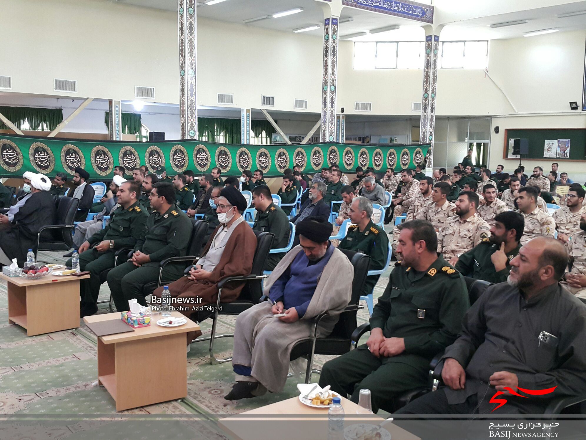 مسئول جدید دفتر نمایندگی ولی فقیه در تیپ ۴۸ فتح منصوب شد + ( تصاویر) مسئول جدید دفتر نمایندگی ولی فقیه در تیپ ۴۸ فتح منصوب شد + ( تصاویر)