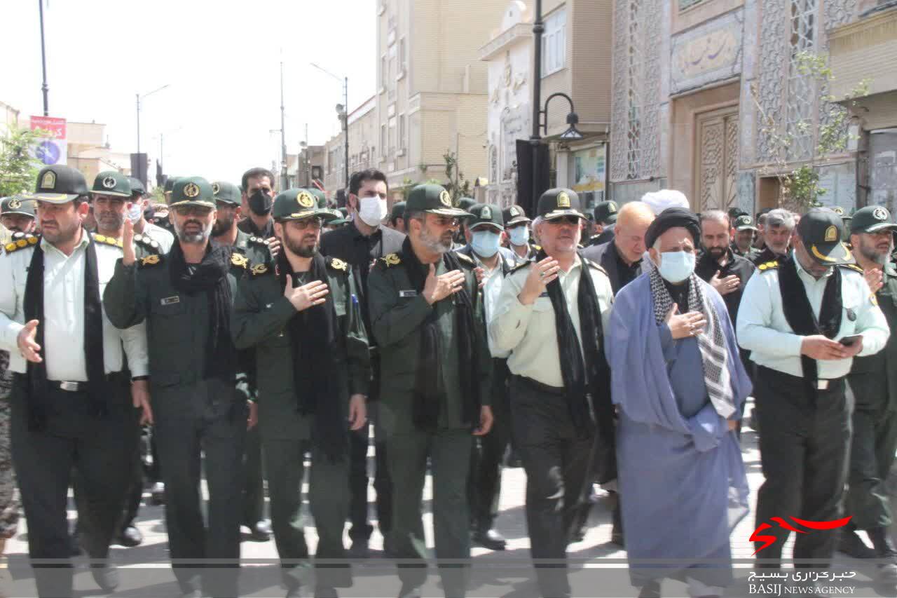 آیین سوگواری نیروهای مسلح استان قم برگزار شد آیین سوگواری نیروهای مسلح استان قم برگزار شد