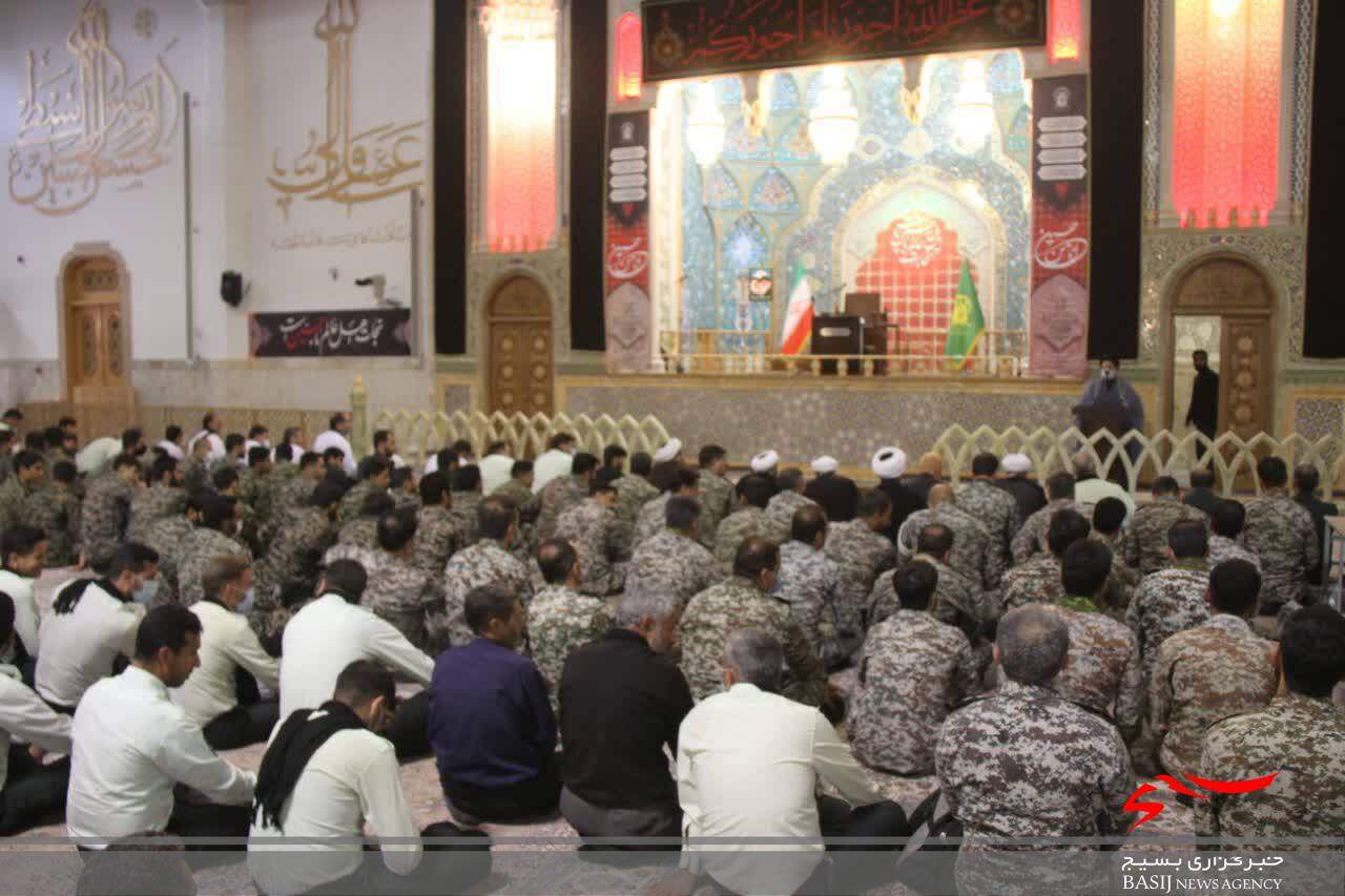 آیین سوگواری نیروهای مسلح استان قم برگزار شد آیین سوگواری نیروهای مسلح استان قم برگزار شد