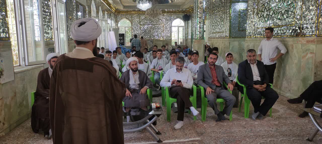 برگزاری جشن تکلیف دانش آموزان پسر زنجانی+تصاویر