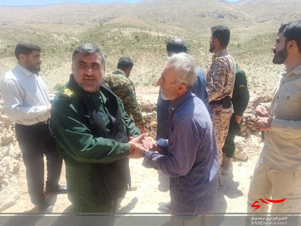 روز پر کار فرمانده تیپ ۴۸ فتح کهگیلویه و بویراحمد در شهرستان مارگون + ( تصاویر ) روز پر کار فرمانده تیپ ۴۸ فتح کهگیلویه و بویراحمد در شهرستان مارگون + ( تصاویر )
