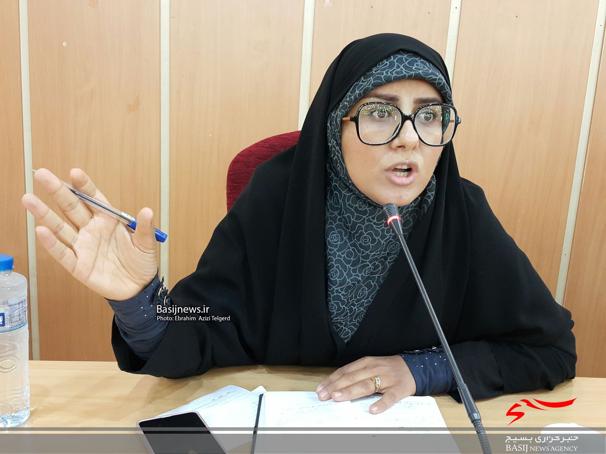 نشست هم اندیشی مدیران عامل تشکل های مردم نهاد استان / مجوز راه اندازی تشکل های مردم نهاد در کهگیلویه و بویراحمد براساس تخصص افراد صادر می شود + ( تصاویر ) نشست هم اندیشی مدیران عامل تشکل های مردم نهاد استان / مجوز راه اندازی تشکل های مردم نهاد در کهگیلویه و بویراحمد براساس تخصص افراد صادر می شود + ( تصاویر )