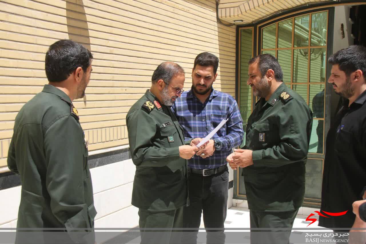 بازدید سردار موحد از عملکرد بسیجیان اصناف قم بازدید سردار موحد از عملکرد بسیجیان اصناف قم