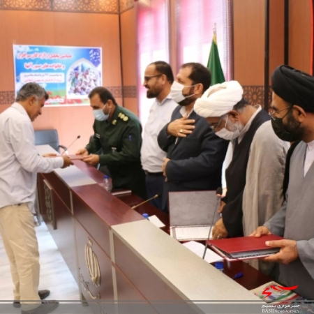 ورود آزادگان به میهن از خاطره انگیزترین لحظات تاریخ انقلاب اسلامی است ورود آزادگان به میهن از خاطره انگیزترین لحظات تاریخ انقلاب اسلامی است