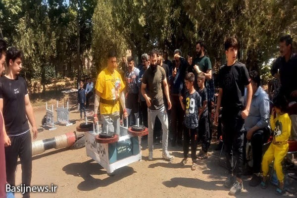 قویترین مردان نهاوند مشخص شدند قویترین مردان نهاوند مشخص شدند