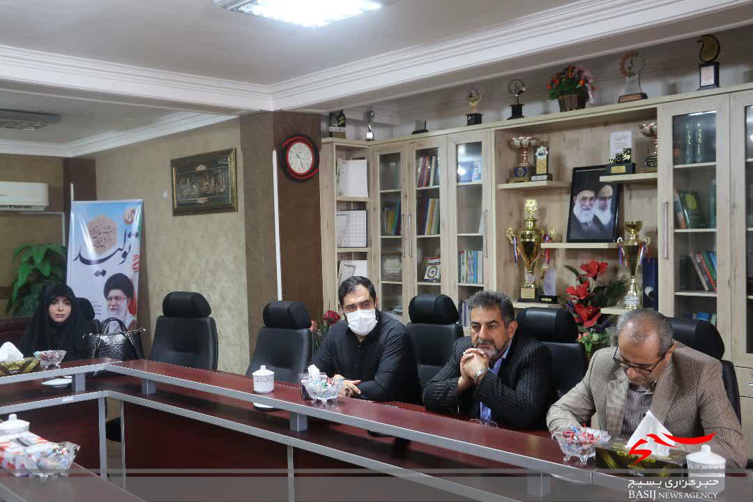 ضرورت ترویج فرهنگ دفاع مقدس بین نسل آینده جامعه / شناسایی ۱۱۱۸ شهید کارگر در مازندران ضرورت ترویج فرهنگ دفاع مقدس بین نسل آینده جامعه / شناسایی ۱۱۱۸ شهید کارگر در مازندران