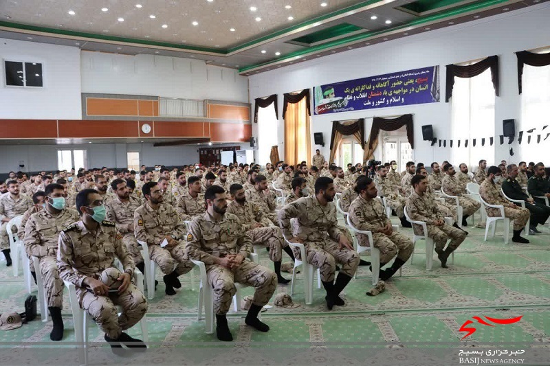 نشست با سربازان نشست با سربازان