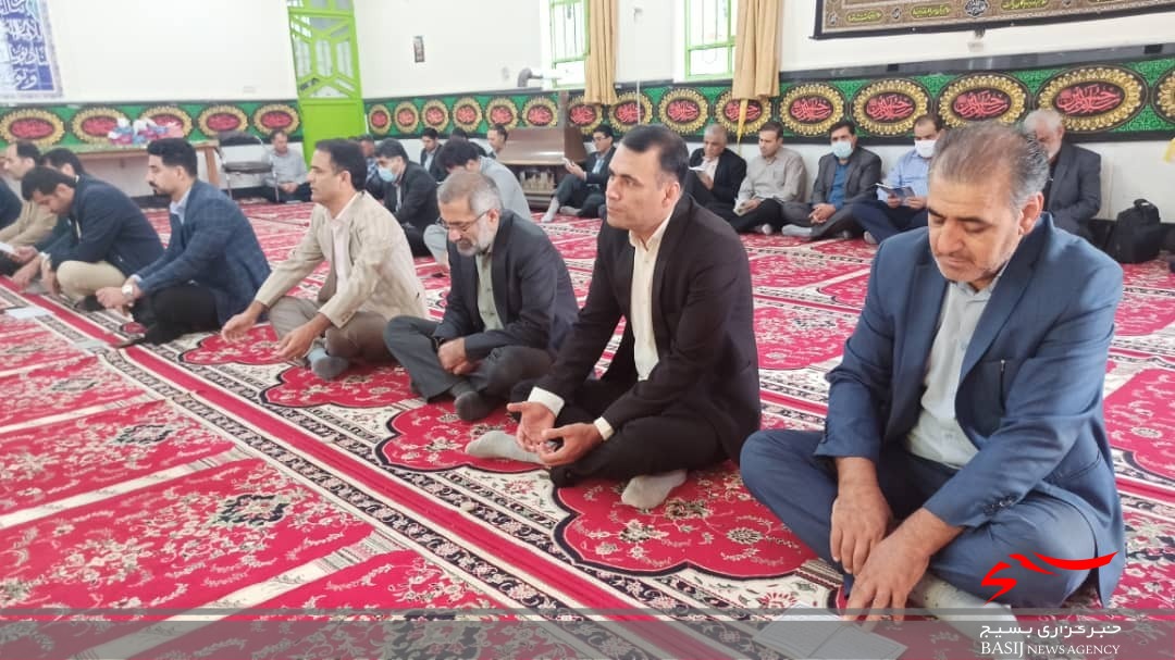 آیت الله حسینی: استفاده از ظرفیت خیرین و فرهنگ سازی کار خیر مدنظر مسئولان باشد/ دکتر غلام نژاد: مجمع خیرین سلامت کمک زیادی به تامین زیرساخت های بهداشتی کرده است/ دکتر دهراب پور: بیش از ۲۰ پروژه بهداشتی درمانی خیرساز در استان در حال ساخت و یا کلنگ زنی است آیت الله حسینی: استفاده از ظرفیت خیرین و فرهنگ سازی کار خیر مدنظر مسئولان باشد/ دکتر غلام نژاد: مجمع خیرین سلامت کمک زیادی به تامین زیرساخت های بهداشتی کرده است/ دکتر دهراب پور: بیش از ۲۰ پروژه بهداشتی درمانی خیرساز در استان در حال ساخت و یا کلنگ زنی است