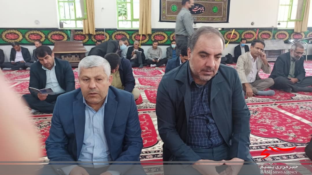 آیت الله حسینی: استفاده از ظرفیت خیرین و فرهنگ سازی کار خیر مدنظر مسئولان باشد/ دکتر غلام نژاد: مجمع خیرین سلامت کمک زیادی به تامین زیرساخت های بهداشتی کرده است/ دکتر دهراب پور: بیش از ۲۰ پروژه بهداشتی درمانی خیرساز در استان در حال ساخت و یا کلنگ زنی است آیت الله حسینی: استفاده از ظرفیت خیرین و فرهنگ سازی کار خیر مدنظر مسئولان باشد/ دکتر غلام نژاد: مجمع خیرین سلامت کمک زیادی به تامین زیرساخت های بهداشتی کرده است/ دکتر دهراب پور: بیش از ۲۰ پروژه بهداشتی درمانی خیرساز در استان در حال ساخت و یا کلنگ زنی است