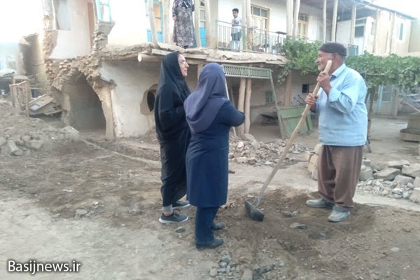«نذر عمرانی» اهالی روستای دهنجرد برای معبرگشایی+تصاویر «نذر عمرانی» اهالی روستای دهنجرد برای معبرگشایی+تصاویر