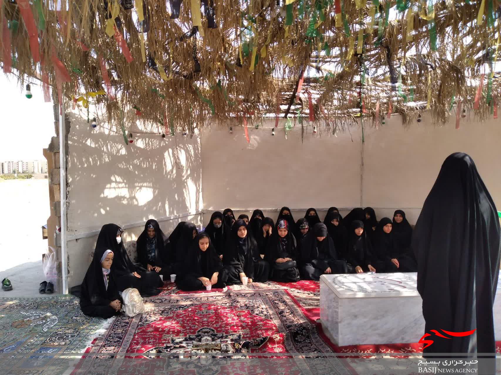 گردهمایی دختران صالحینی پایگاه شهیده واعظی برگزار شد گردهمایی دختران صالحینی پایگاه شهیده واعظی برگزار شد
