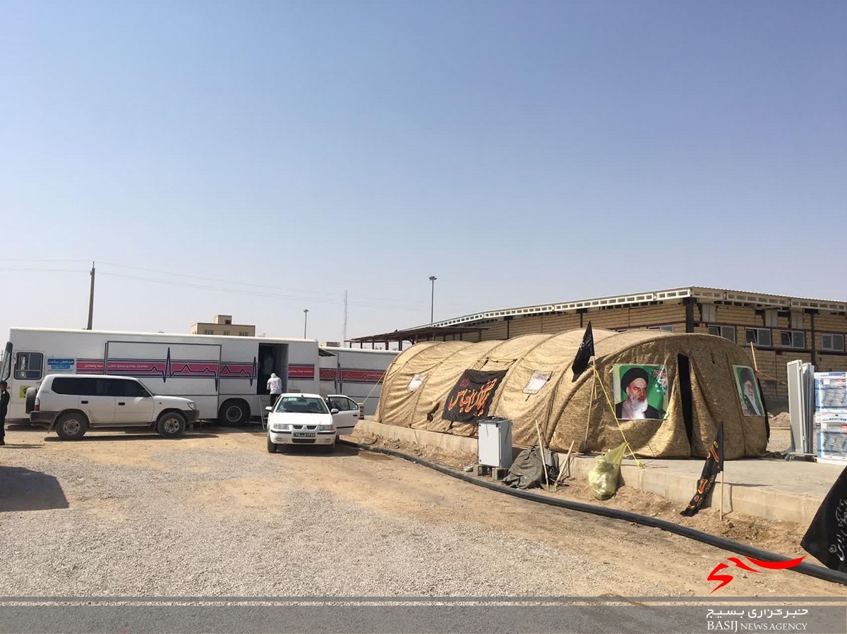 ارائه خدمت به 800 زلئر اربعین در بیمارستان سیار شهید محلاتی تبریز ارائه خدمت به 800 زلئر اربعین در بیمارستان سیار شهید محلاتی تبریز