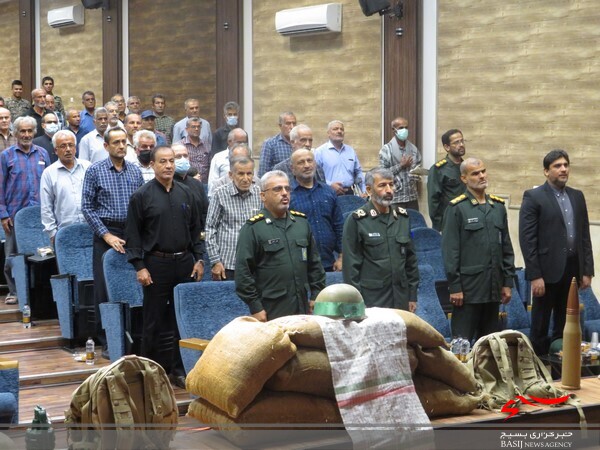 مراسم تجلیل از رزمندگان پیشکسوت در دلوار برگزار شد مراسم تجلیل از رزمندگان پیشکسوت در دلوار برگزار شد