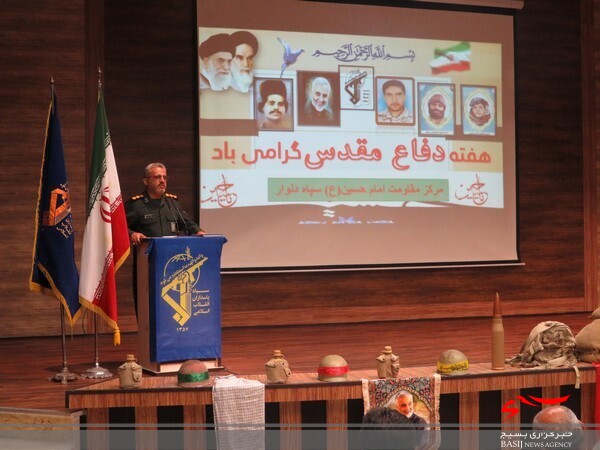 مراسم تجلیل از رزمندگان پیشکسوت در دلوار برگزار شد مراسم تجلیل از رزمندگان پیشکسوت در دلوار برگزار شد