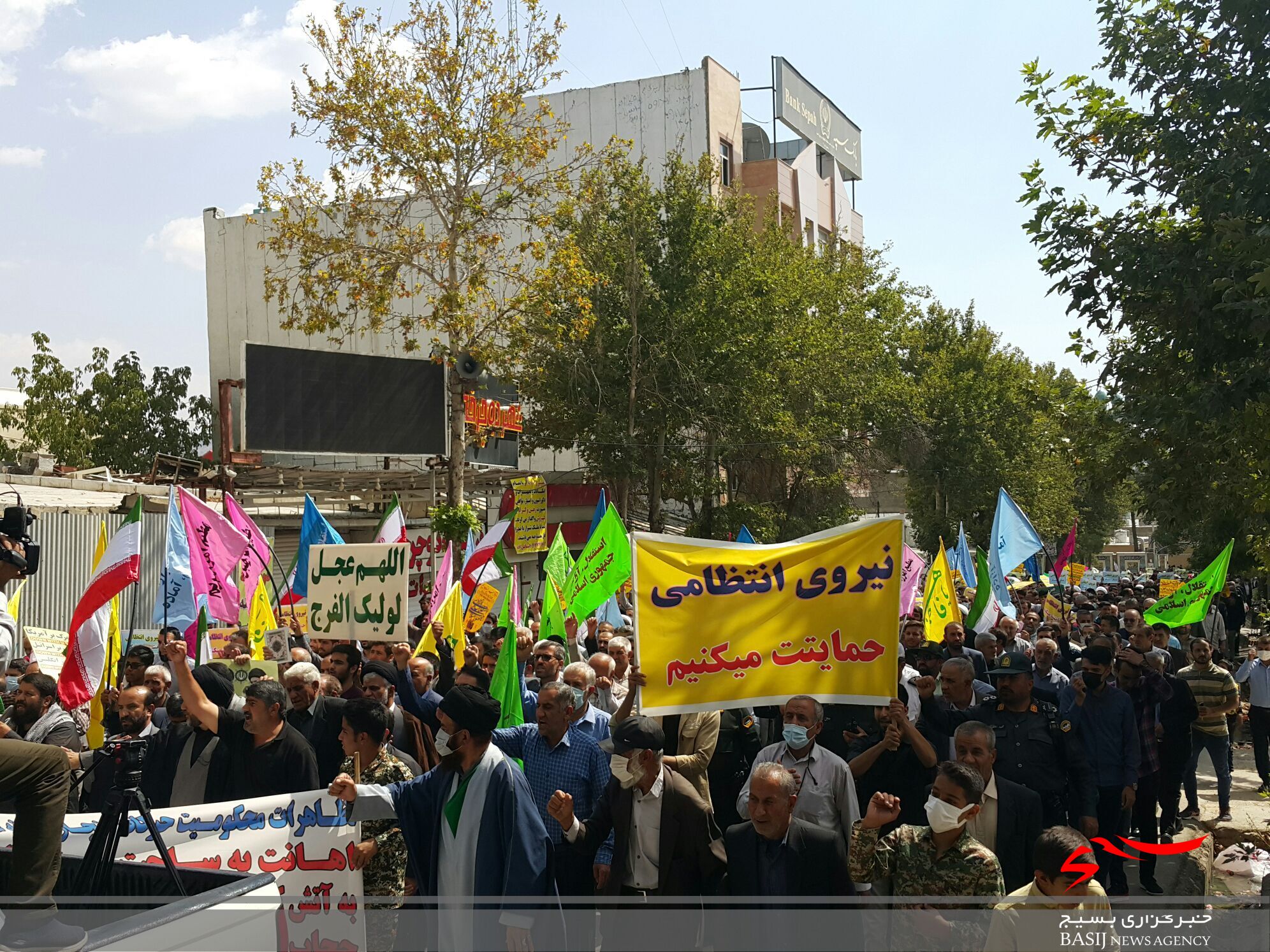 پاسخ دندان شکن مردم یاسوج به اغتشاشگران