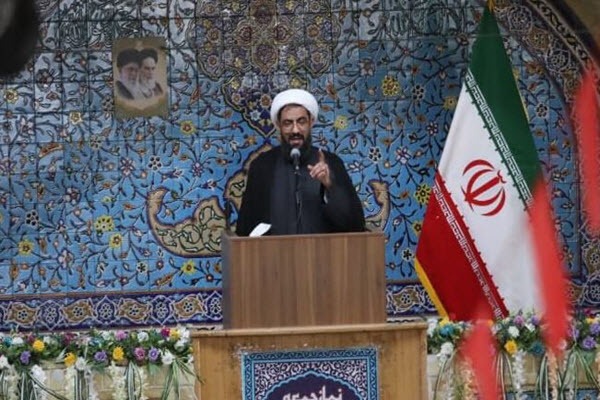 باید نظام فرهنگی ما اصلاح و بازنگری شود/ تضعیف نیروهای امنیتی خیانت به کشور است