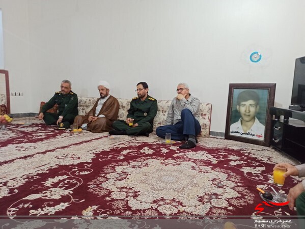 دیدار با خانواده شهید عبدالحسین محمدی در دلوار دیدار با خانواده شهید عبدالحسین محمدی در دلوار