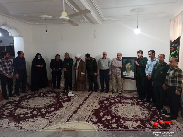 دیدار با خانواده شهید عبدالحسین محمدی در دلوار دیدار با خانواده شهید عبدالحسین محمدی در دلوار