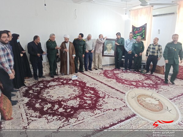 دیدار با خانواده شهید عبدالحسین محمدی در دلوار دیدار با خانواده شهید عبدالحسین محمدی در دلوار
