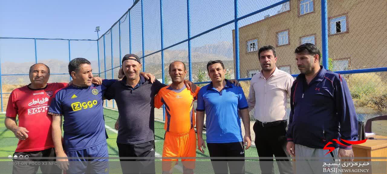 مسابقات قهرمانی پیشکسوتان بسیجی و پاسدار سپاه فتح استان مسابقات قهرمانی پیشکسوتان بسیجی و پاسدار سپاه فتح استان