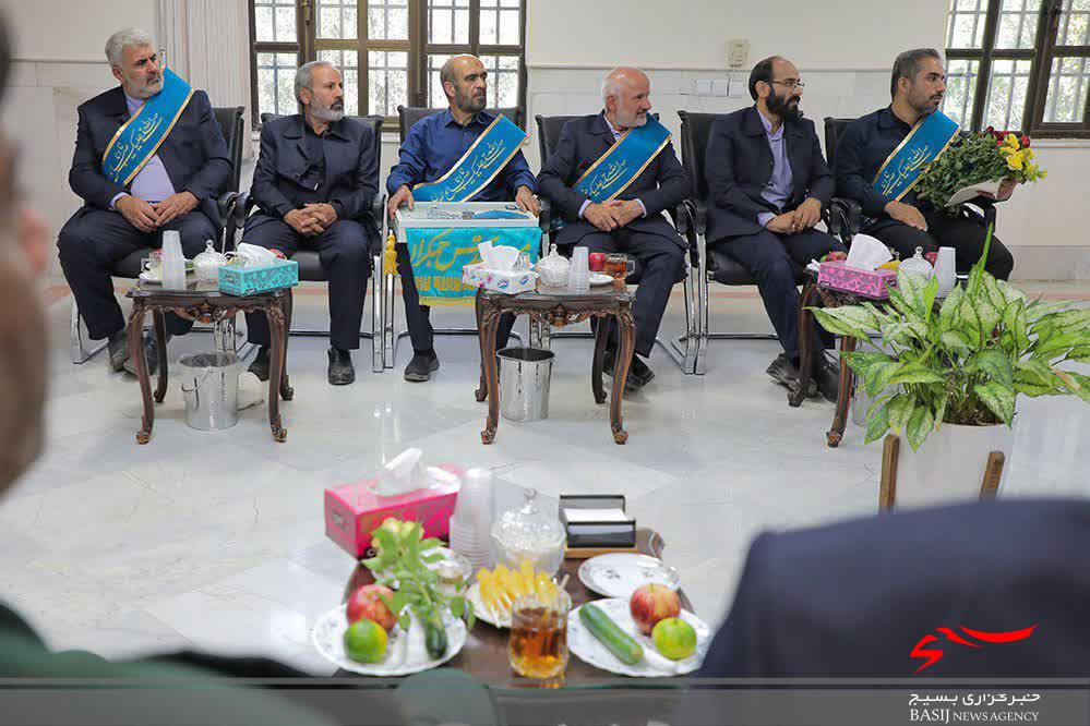 خادمان مسجد مقدس جمکران از حافظان امنیت تقدیر کردند