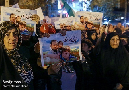 تشییع پیکر شهید مدافع امنیت «امیراحمدی» در شهرک شهید محلاتی