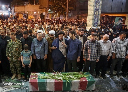تشییع پیکر شهید مدافع امنیت «امیراحمدی» در شهرک شهید محلاتی