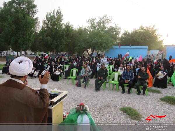 اجتماع بزرگ شیر زنان دیار رئیسعلی در دلوار برگزار شد/گزارش تصویری اجتماع بزرگ شیر زنان دیار رئیسعلی در دلوار برگزار شد/گزارش تصویری