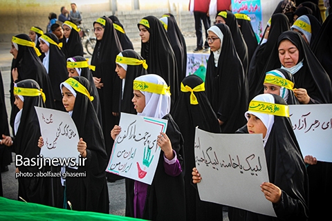 اجتماع بزرگ امت محمدی(ص) رهروان فاطمی(س) در برازجان اجتماع بزرگ امت محمدی(ص) رهروان فاطمی(س) در برازجان