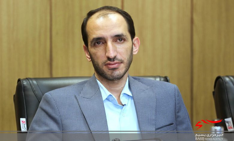 دشمنان نمیخواهند نیروی انسانی تراز انقلاب در کشور تربیت شود/ مدارس سطح کشور، پایگاههای تحقق بیاینه کام دوم باشد دشمنان نمیخواهند نیروی انسانی تراز انقلاب در کشور تربیت شود/ مدارس سطح کشور، پایگاههای تحقق بیاینه کام دوم باشد