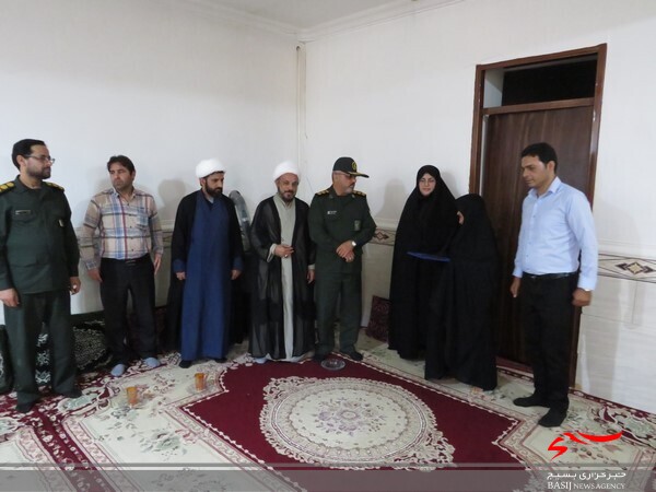 دیدار با خانواده رزمنده و ایثارگر دفاع مقدس عبدالحسین راهداری دیدار با خانواده رزمنده و ایثارگر دفاع مقدس عبدالحسین راهداری