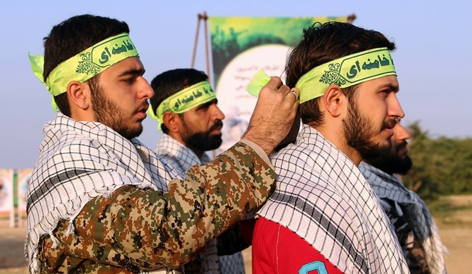 حضور و عیادت جمعی از مسئولین سپاه استان زنجان در منزل بسیجیان مجروح مدافع امنیت حضور و عیادت جمعی از مسئولین سپاه استان زنجان در منزل بسیجیان مجروح مدافع امنیت