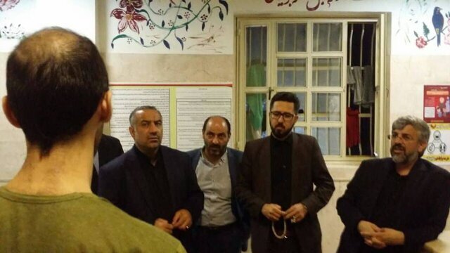 با برهم زنندگان امنیت قاطعانه برخورد می کنیم با برهم زنندگان امنیت قاطعانه برخورد می کنیم