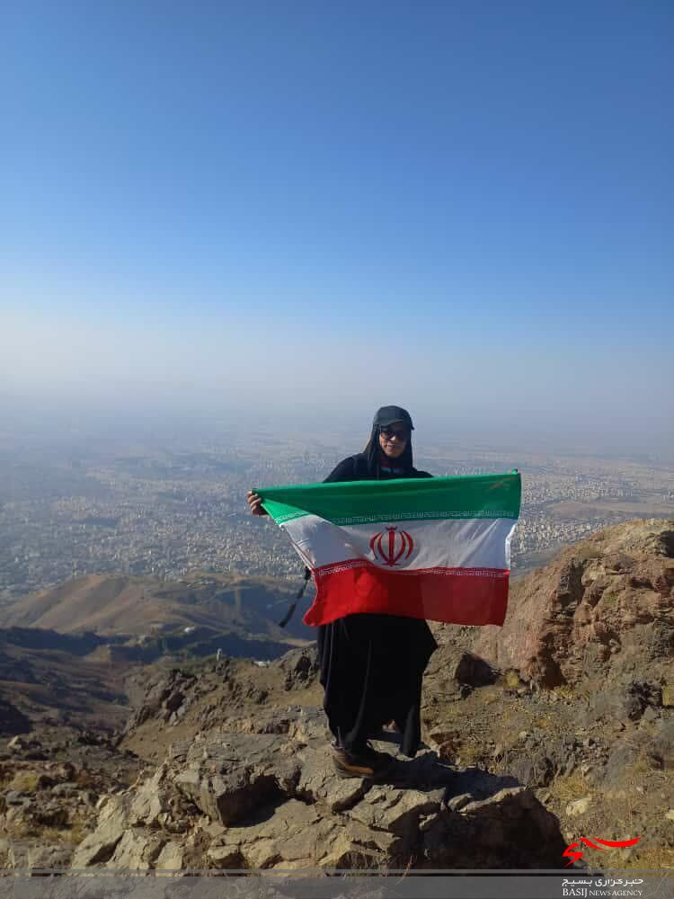 صعود تیم کوهنوردان بسیجی گردان کوثر سپاه فتح استان کهگیلویه وبویراحمد به قله توچال +( تصاویر) صعود تیم کوهنوردان بسیجی گردان کوثر سپاه فتح استان کهگیلویه وبویراحمد به قله توچال +( تصاویر)