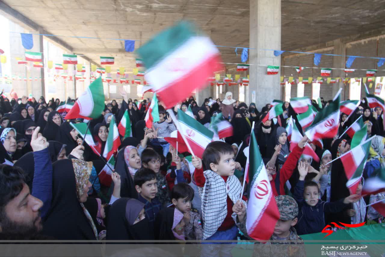 امروز آمریکا سپاه را نقطه تمرکز تهاجم خود قرار داده است