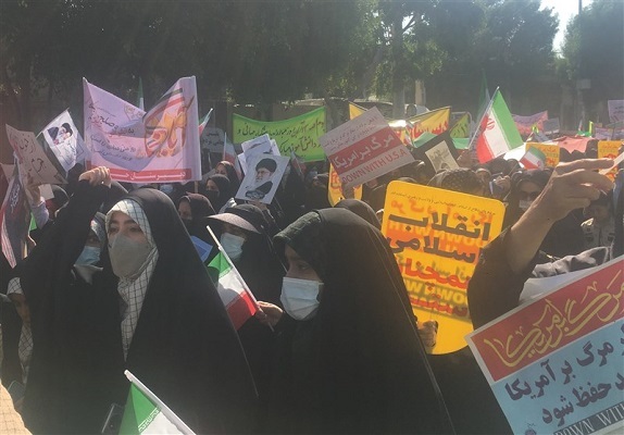 بوشهر در نوار خلیجفارس یک صدا مرگ بر آمریکا سر داد بوشهر در نوار خلیجفارس یک صدا مرگ بر آمریکا سر داد