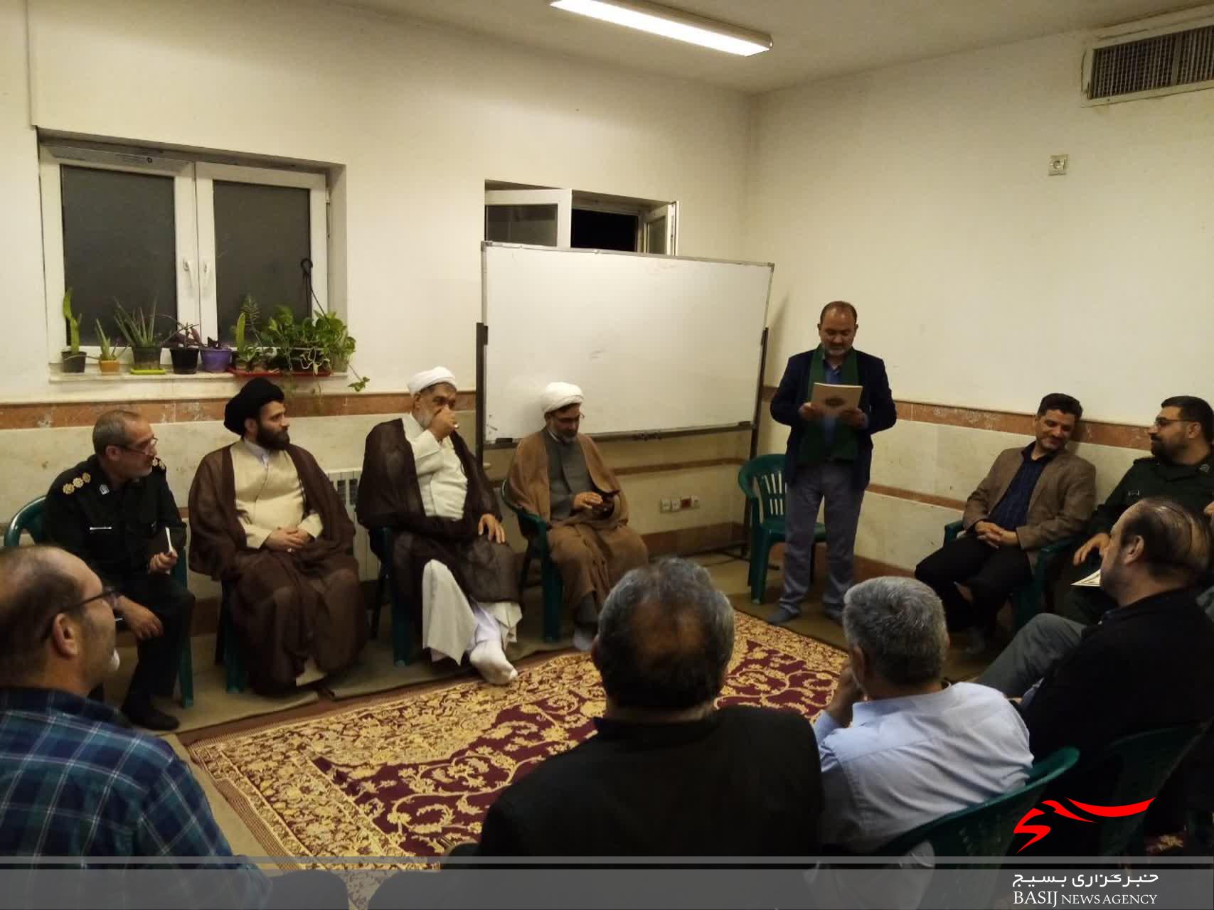 فرمانده جدید حوزه شهید بهشتی قم معرفی شد فرمانده جدید حوزه شهید بهشتی قم معرفی شد