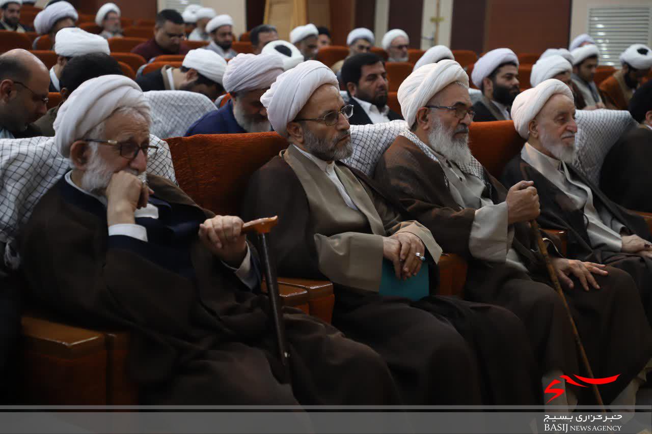 جامعه روحانیت باید همچون شهید آرمان علی وردی پای ولایت ایستادگی کند جامعه روحانیت باید همچون شهید آرمان علی وردی پای ولایت ایستادگی کند