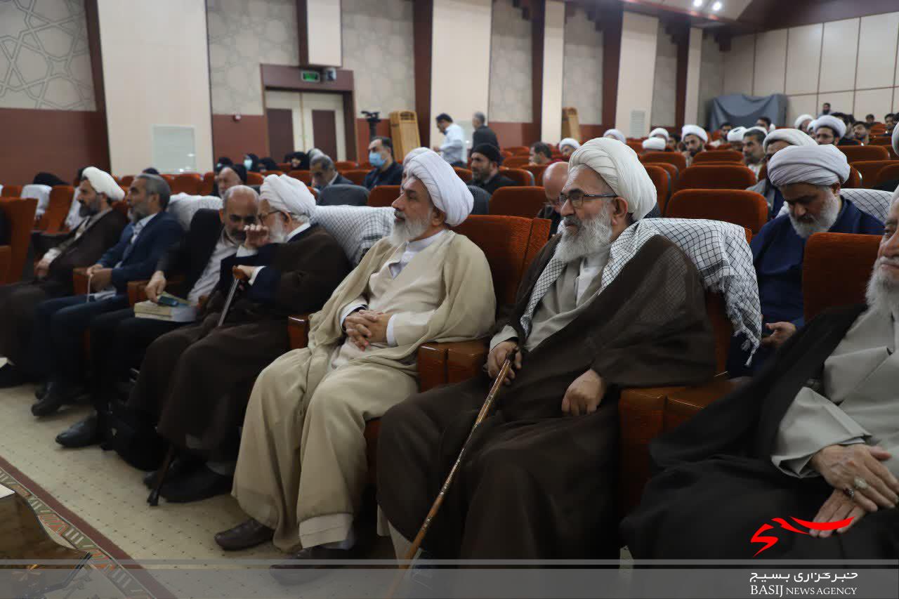 جامعه روحانیت باید همچون شهید آرمان علی وردی پای ولایت ایستادگی کند جامعه روحانیت باید همچون شهید آرمان علی وردی پای ولایت ایستادگی کند