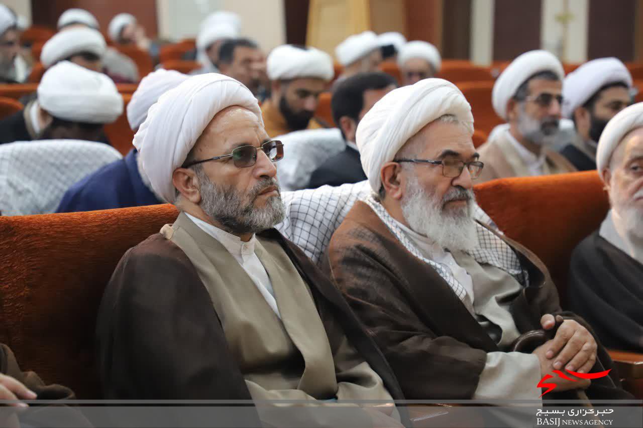 جامعه روحانیت باید همچون شهید آرمان علی وردی پای ولایت ایستادگی کند جامعه روحانیت باید همچون شهید آرمان علی وردی پای ولایت ایستادگی کند