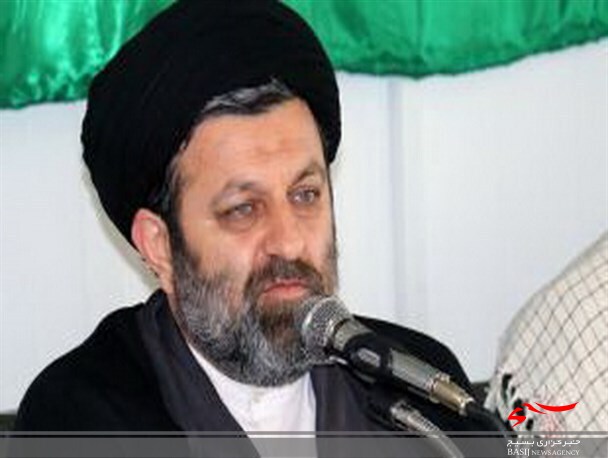 دشمنان از ایران قوی می ترسند/ ولایتمداری رمز عبور از فتنه هاست دشمنان از ایران قوی می ترسند/ ولایتمداری رمز عبور از فتنه هاست
