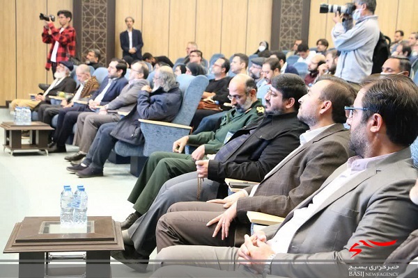 پایان کار هجدهمین جشنواره بین المللی تئاتر مقاومت شامگاه گذشته در شیراز