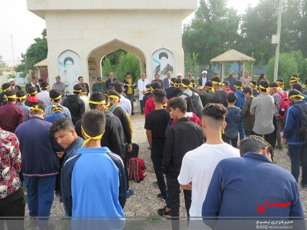 دانش آموزان دلوار به مناطق عملیاتی اعزام شدند دانش آموزان دلوار به مناطق عملیاتی اعزام شدند