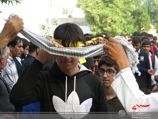 دانش آموزان دلوار به مناطق عملیاتی اعزام شدند دانش آموزان دلوار به مناطق عملیاتی اعزام شدند