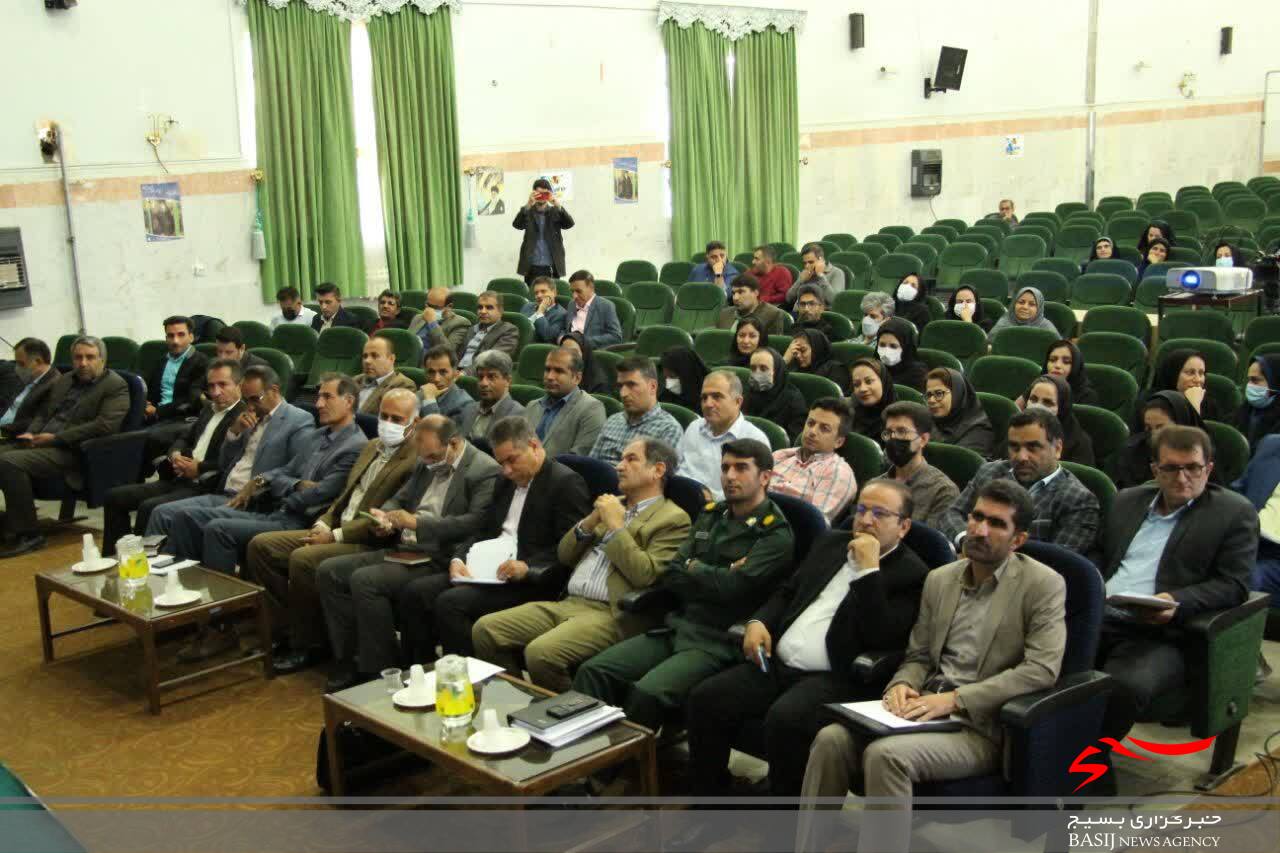 آغاز به کار ۲۳۰ نفر از مهندسین بسیجی کشاورزی در کهگیلویه و بویراحمد آغاز به کار ۲۳۰ نفر از مهندسین بسیجی کشاورزی در کهگیلویه و بویراحمد