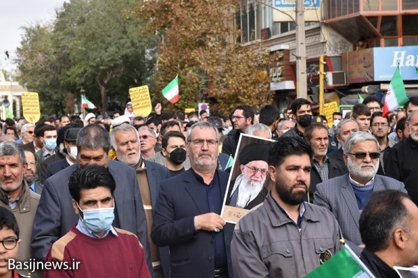 راهپیمایی مردم اردبیل در محکومیت جنایت تروریستی شاهچراغ